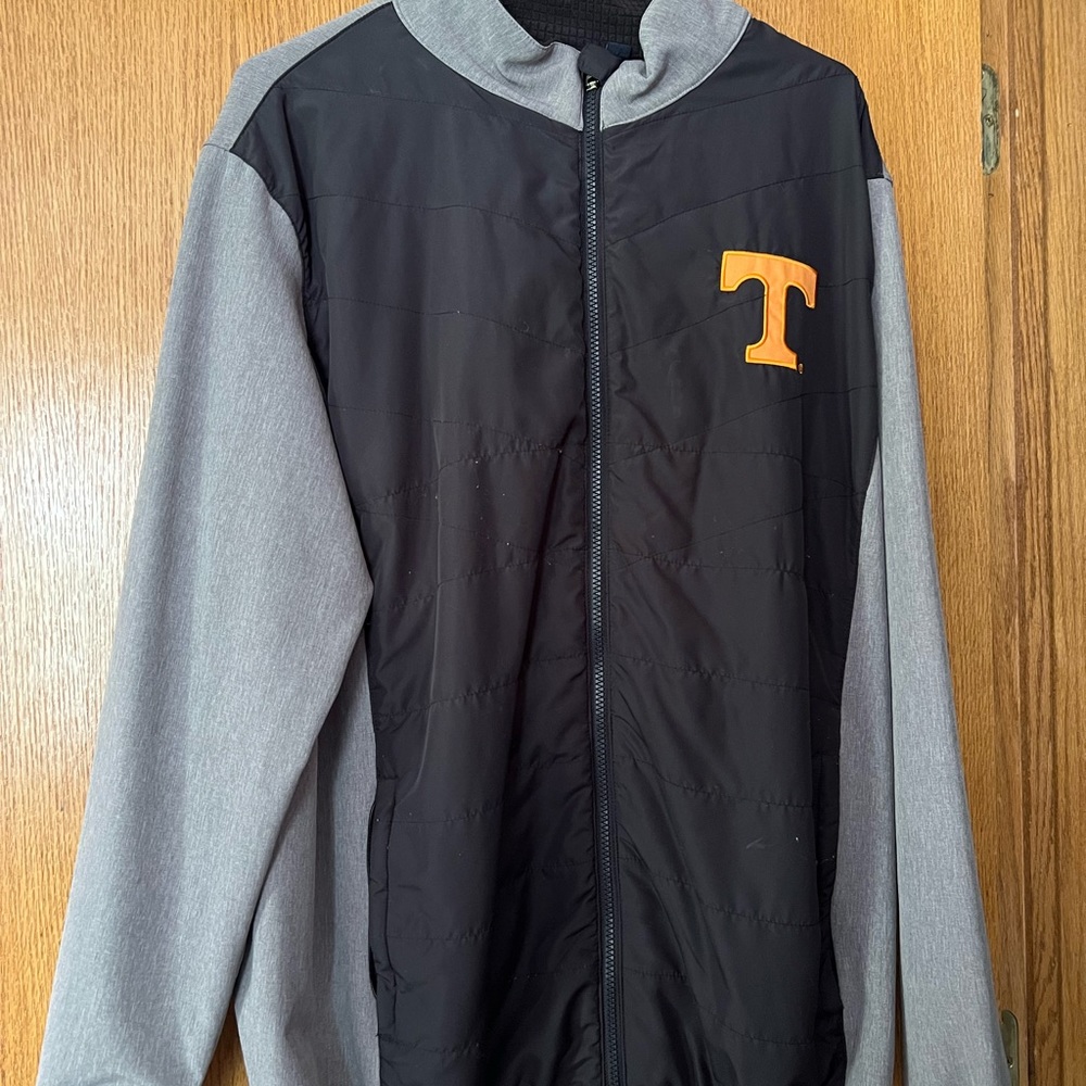 Tennessee vols jacket, great for fall weather